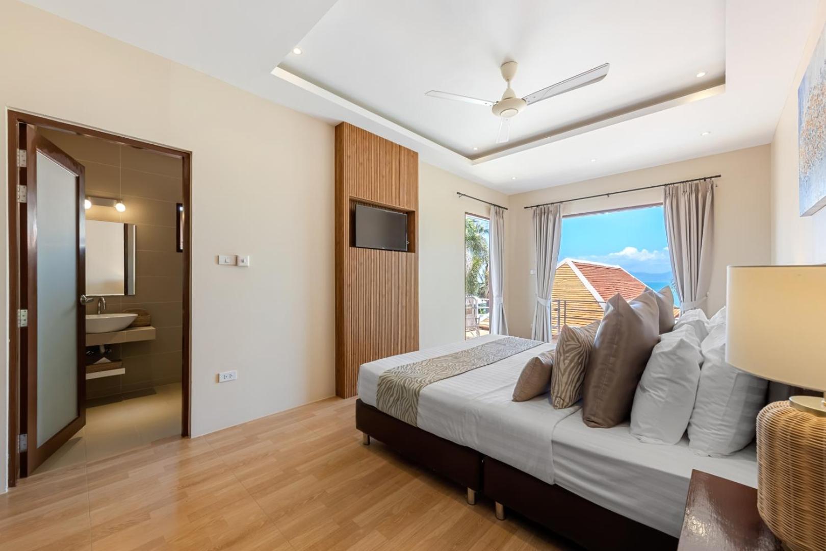 Bacaya Beachfront Villa Bangrak Plajı Dış mekan fotoğraf